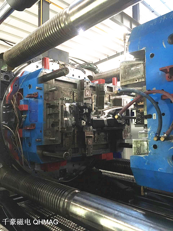 千豪磁力鎖?？焖贀Q模系統(tǒng)